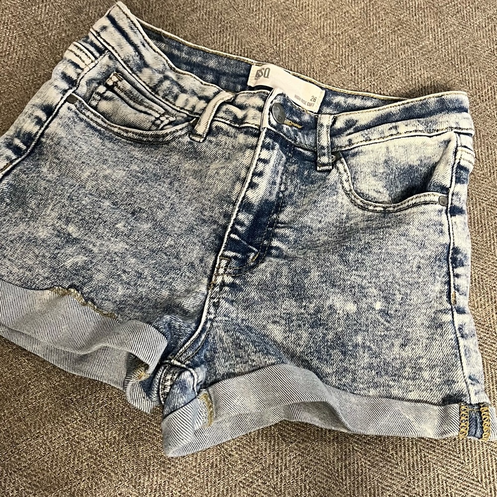 RSQ Denim High Rise Cuff Jeans in Blue and White